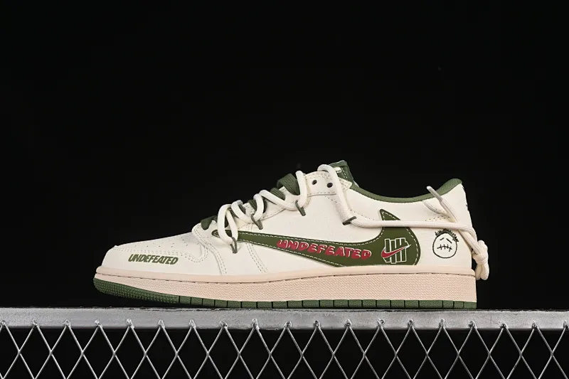 All Categories Air Jordan Jordan Series Basketball Shoes Air Jordan 1 Low High-end Customized Low-top Shoes Travis Scott x Fragment Design x Air Jordan 1 Low OG SP AJ1 UN Joint Green Ghost Face Drawstring Low-top Cultural Casual Shoes DM6868-097